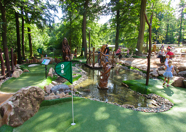 Hexengolf Adventure Golf overview