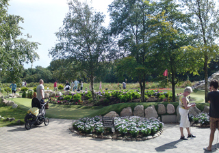 Park themed Adventure Golf