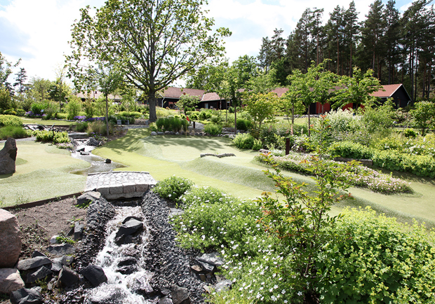 Adventure golf at Lysingsbadet