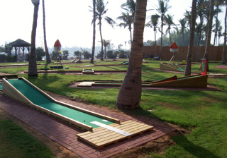 Mini Golf from City Golf Europe