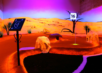 Desert at Husum black light adventure golf