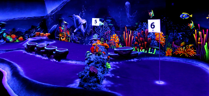 Blacklight reef adventure golf obstacle