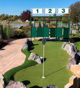 Starting stables at the adventure golf in england