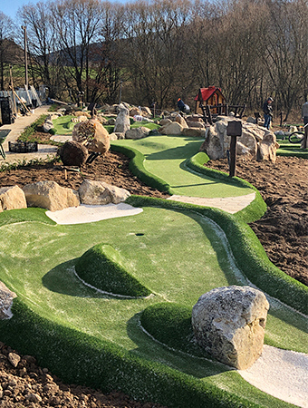Beehive, adventure golf obstacle with tunnel